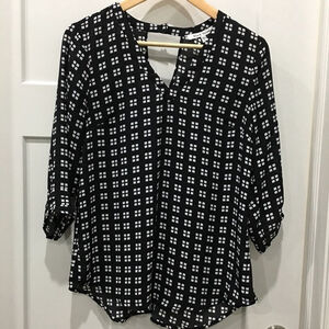 BLACK Rainn Black white blouse small